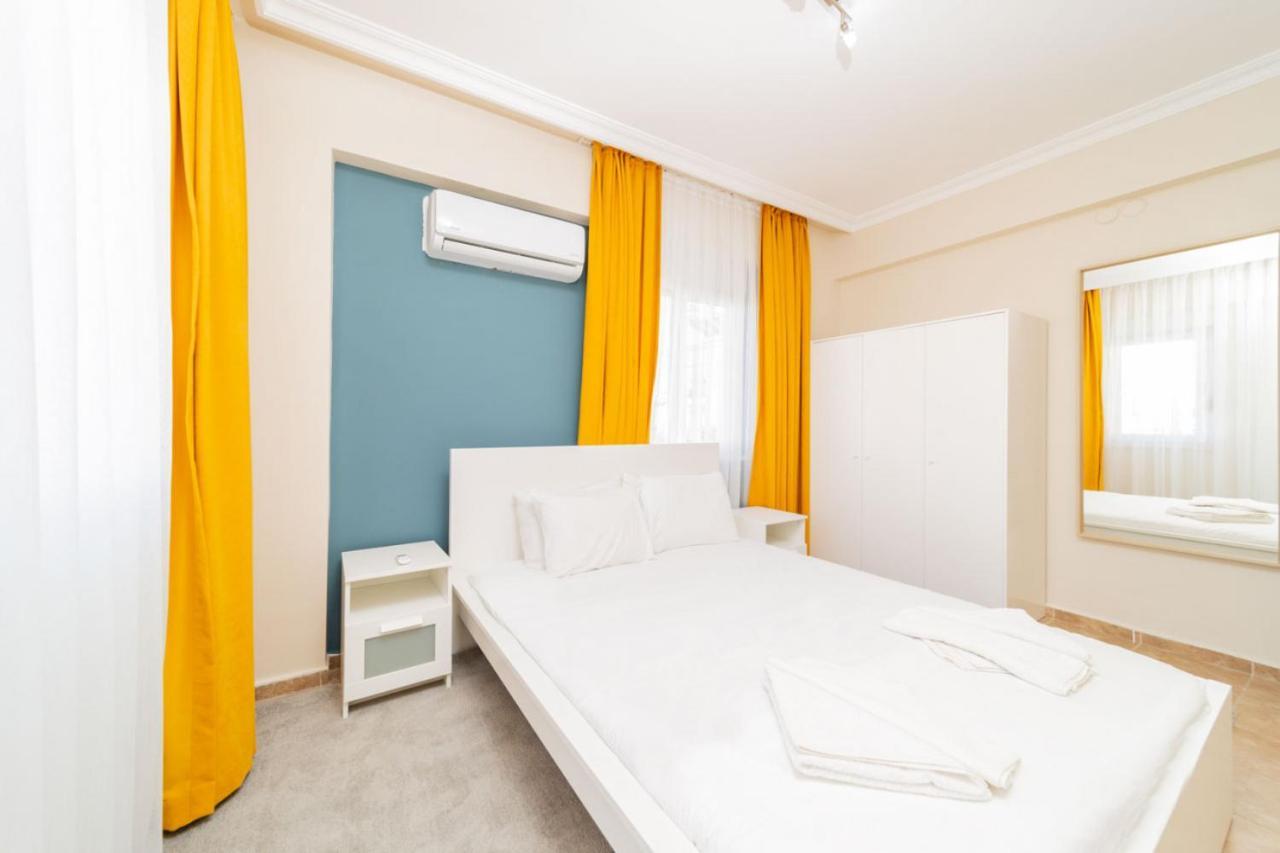 Flat With Balcony And Shared Pool In Apartment