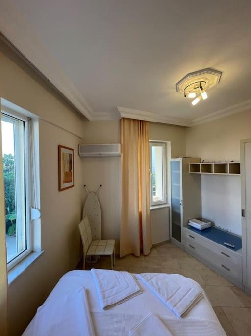 Excellent 3 Storey With A Swimming Pool Villa Belek