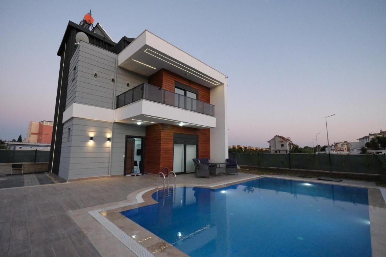 Vilă Incredible Luxury 3 Bedrooms And A Hall
