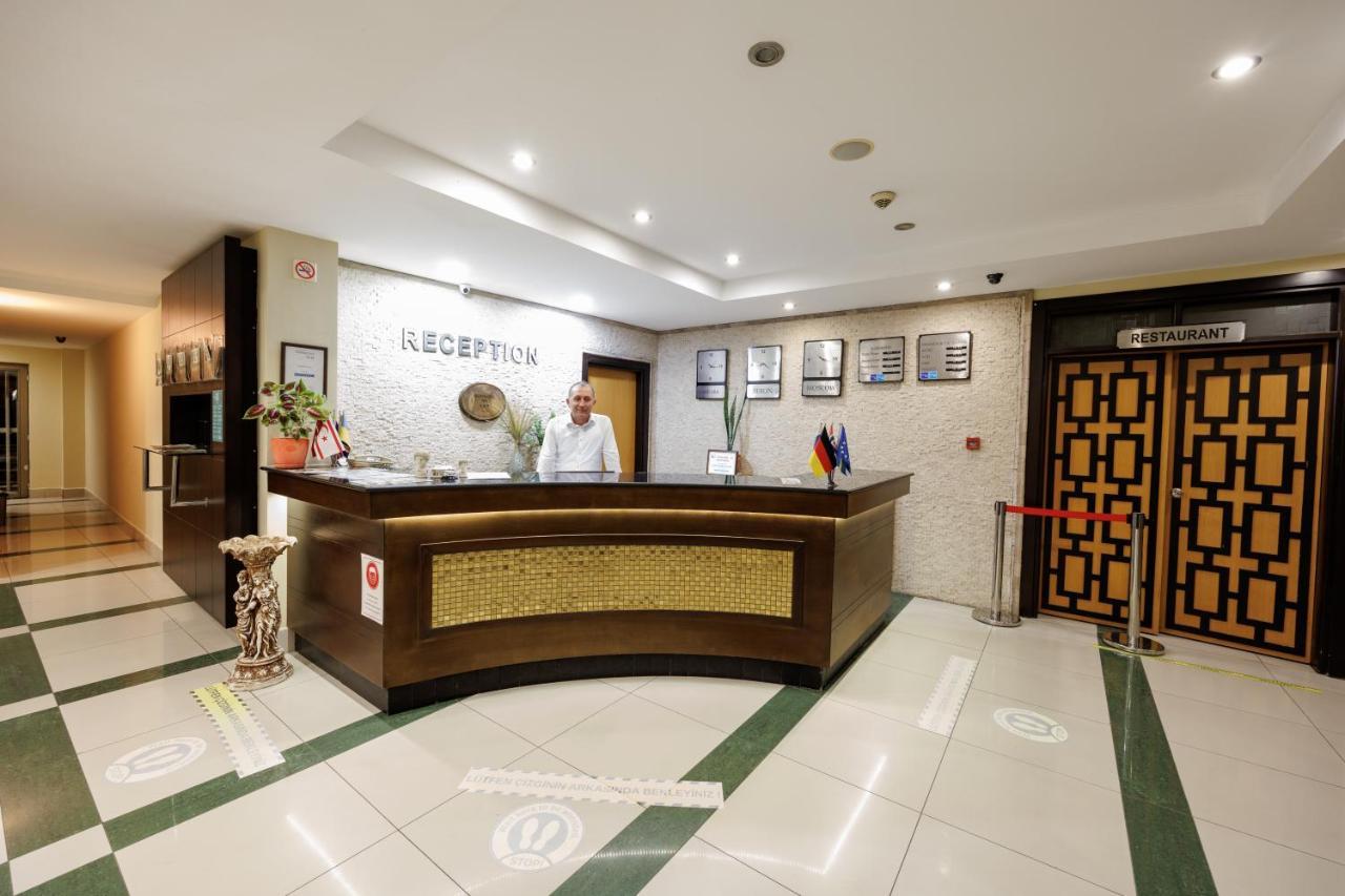 Ceres Hotel 3*
