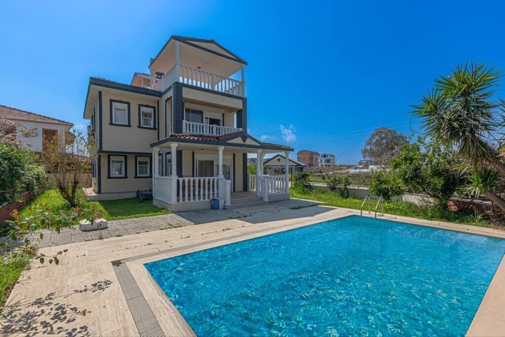 Villa Private Pool,near To The Land Of Legend *