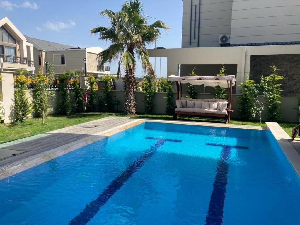 Sunny Vilă Belek