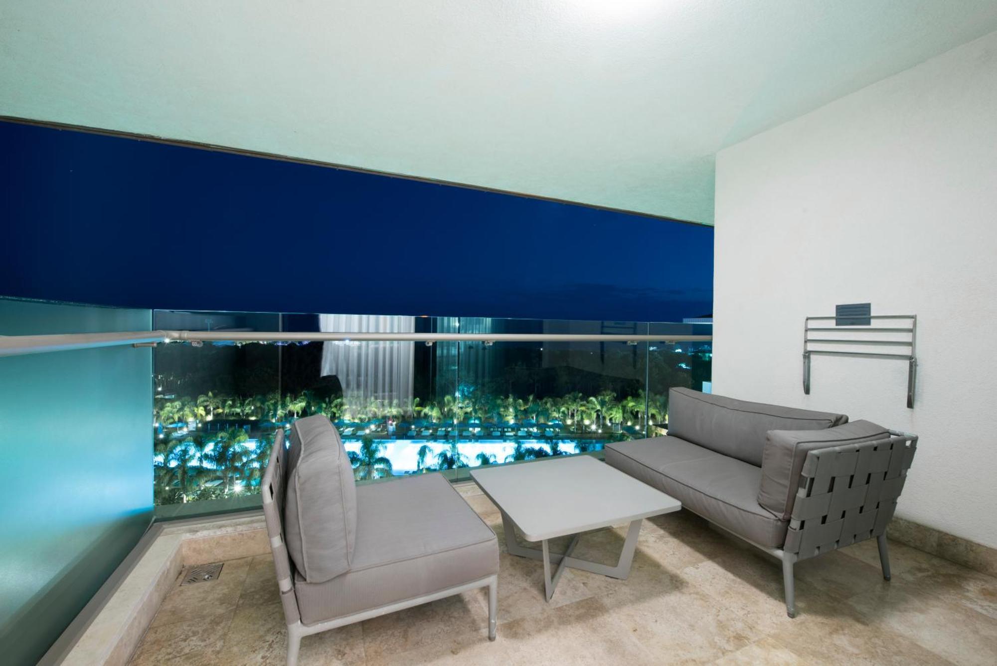 Regnum Carya Hotel