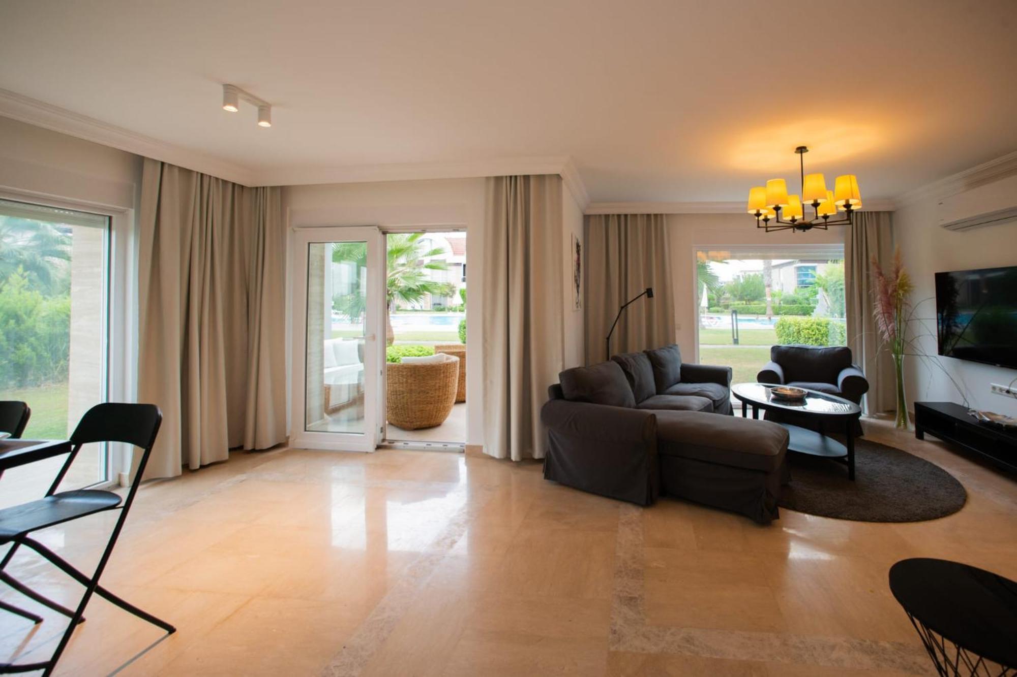Living Dream Pearl Villa *
