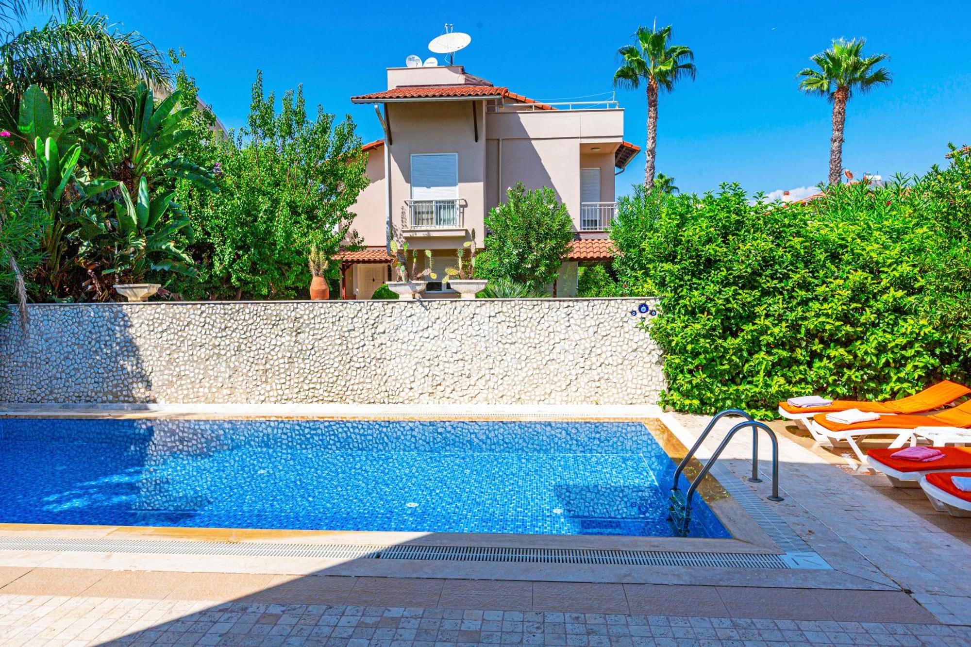 Paradise Town Abel Villa *