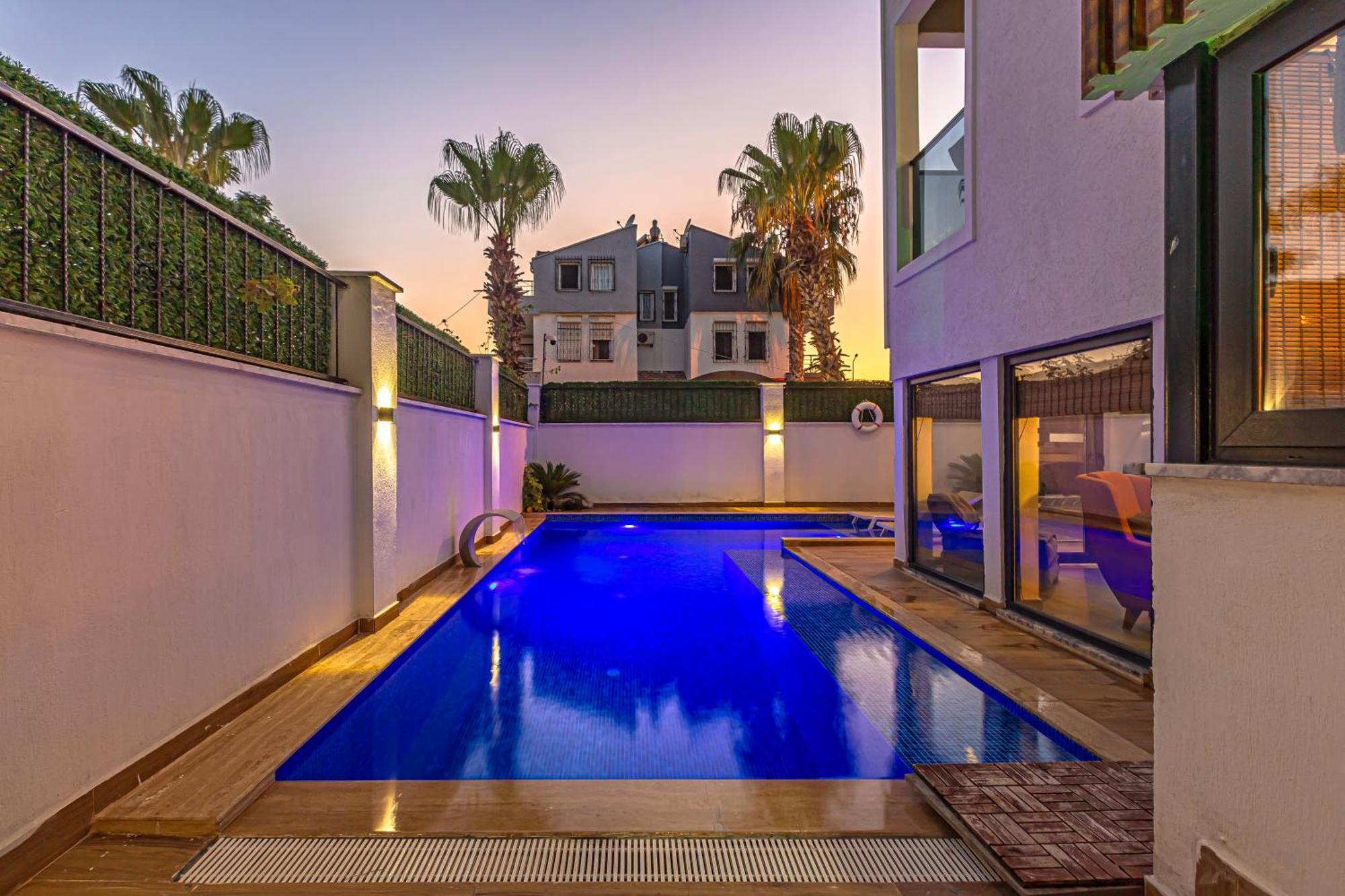 Private & Secluded Luxury Casa Pura Vida Villa