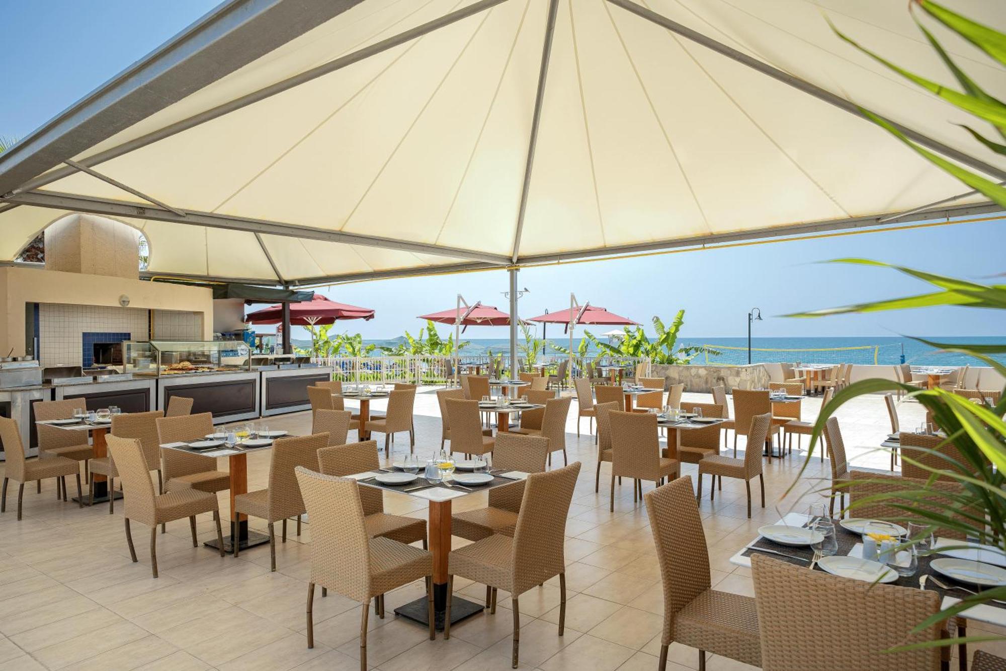 Kaya Hotel