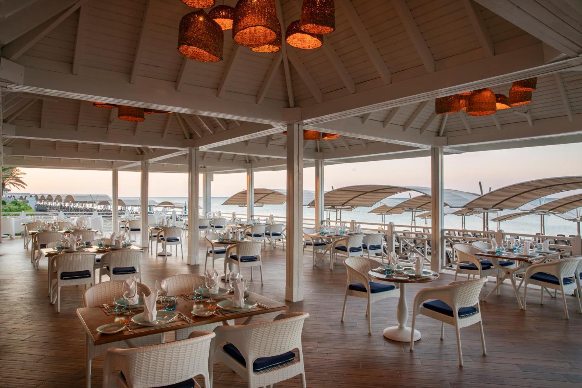 Resort Papillon Belvil Holiday Village 5*