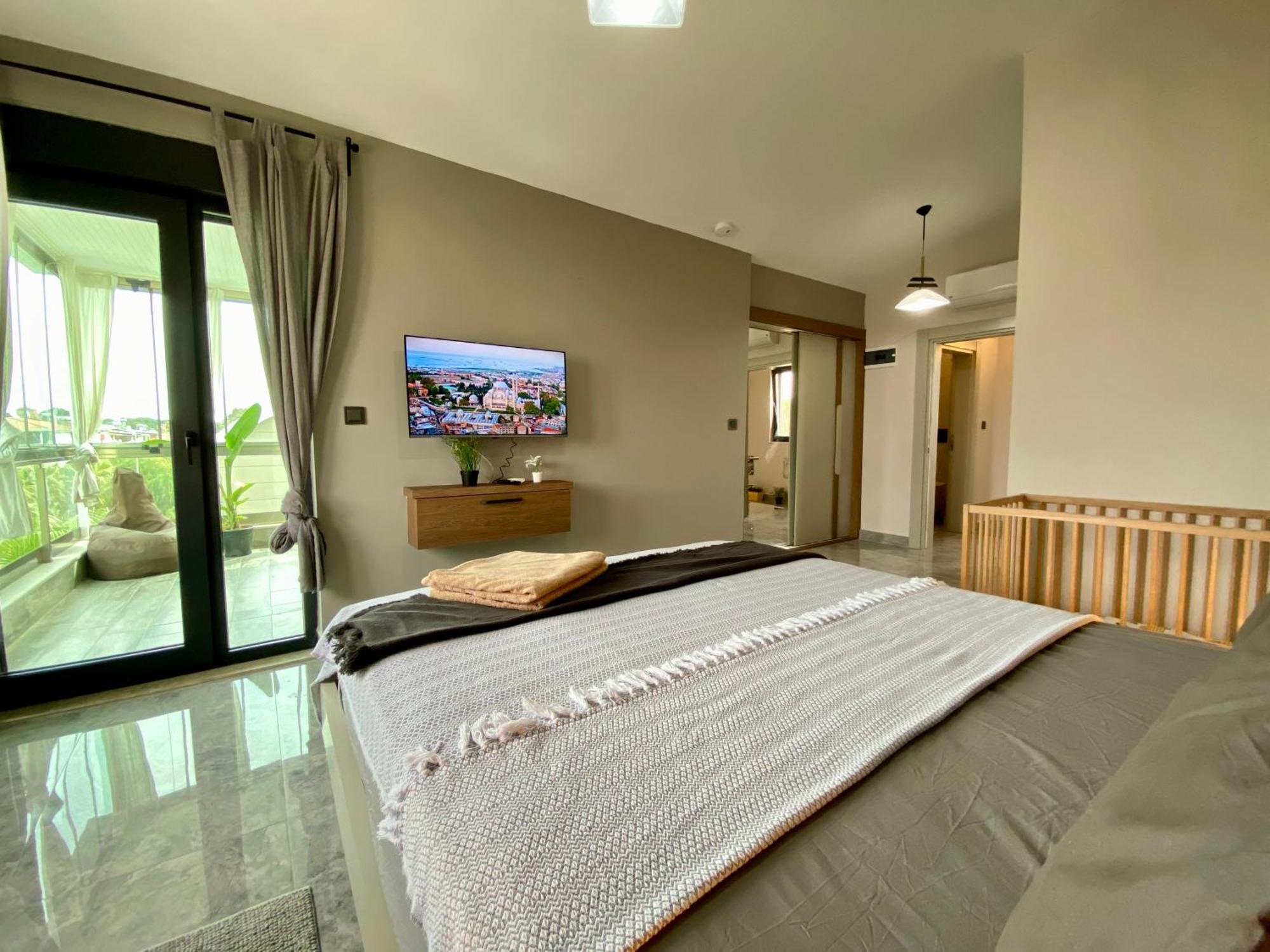 Vilă Annabell1 With Swimming Pool And Jacuzzi, 3 Floors Belek