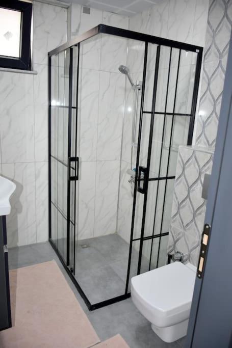 Sahnaz Suits Belek