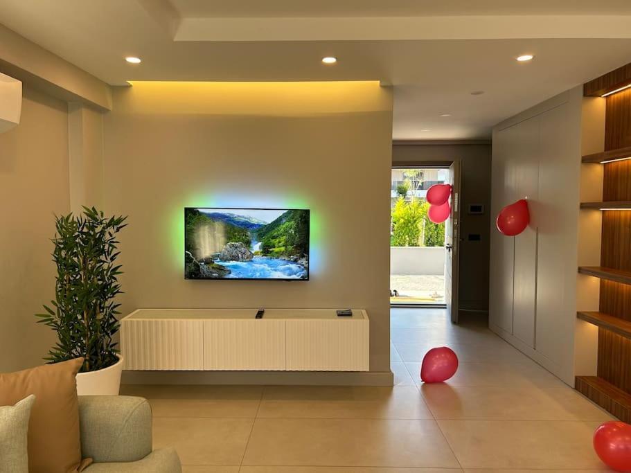 Antalya Belek'te Oezel Havuzlu Sitesi Villa