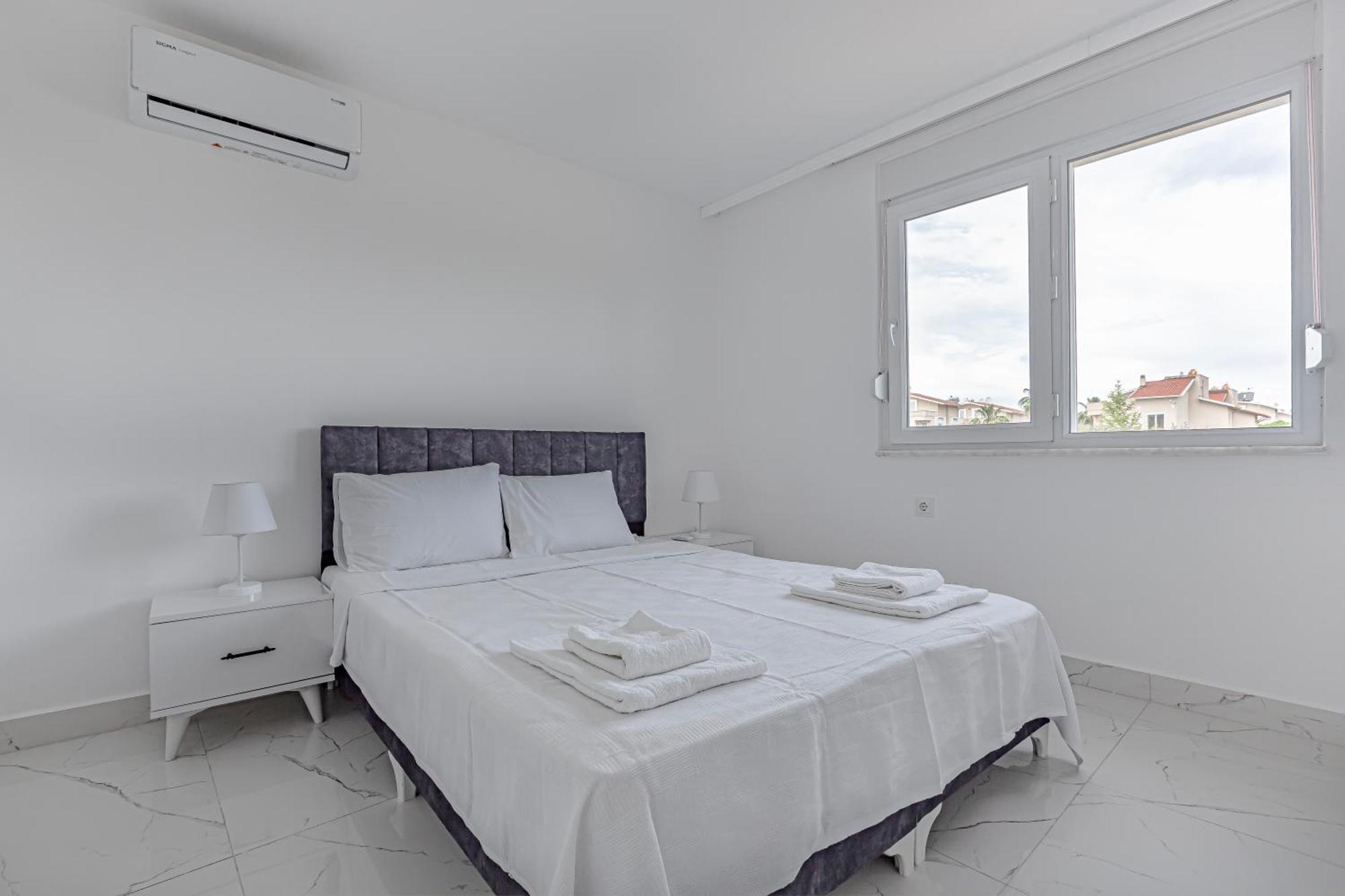 Villa Near By The Land Of Legends , Private Pool , Aurora