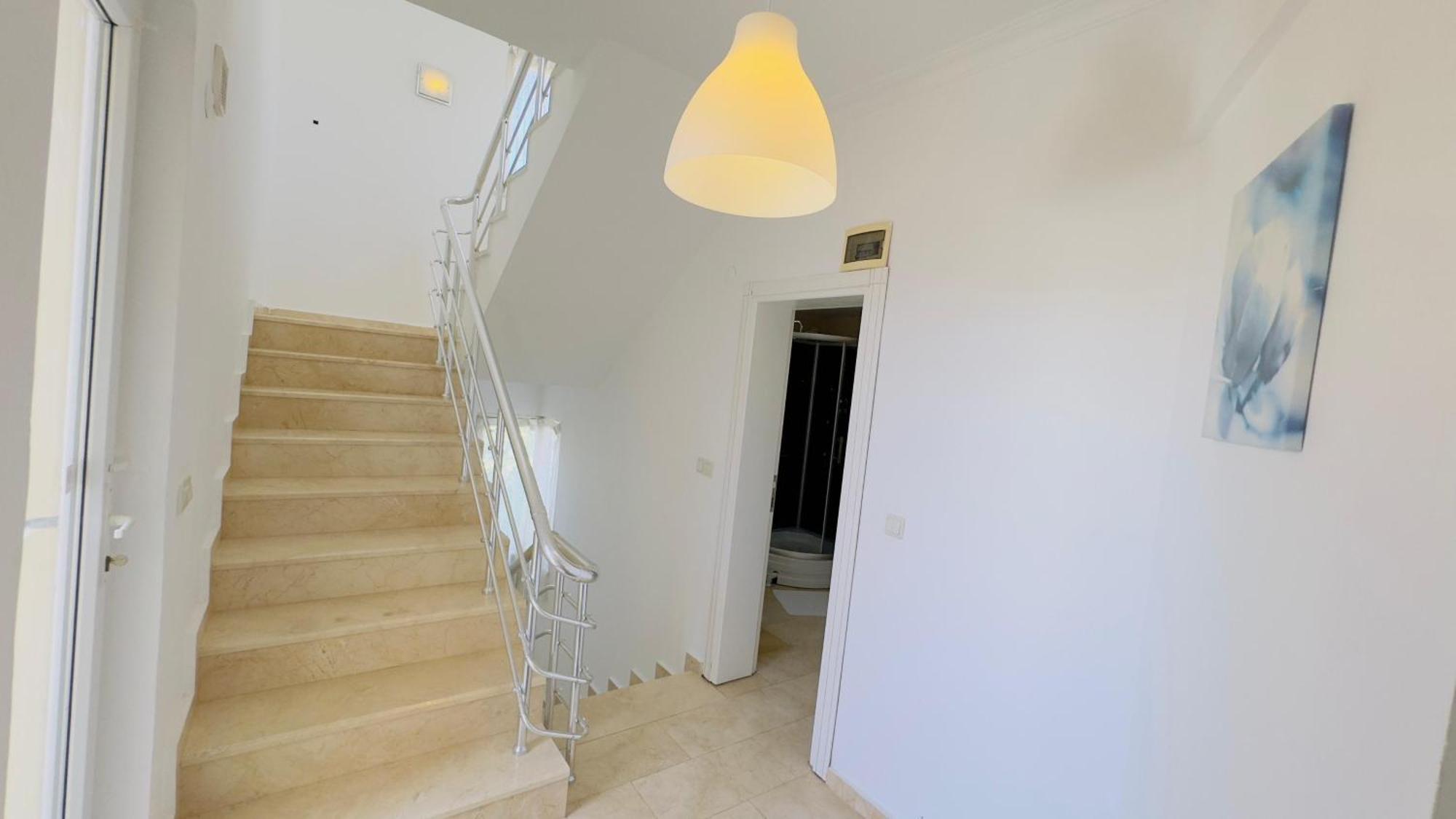 Villa Cozy 4br With Pool In Kadriyebelek