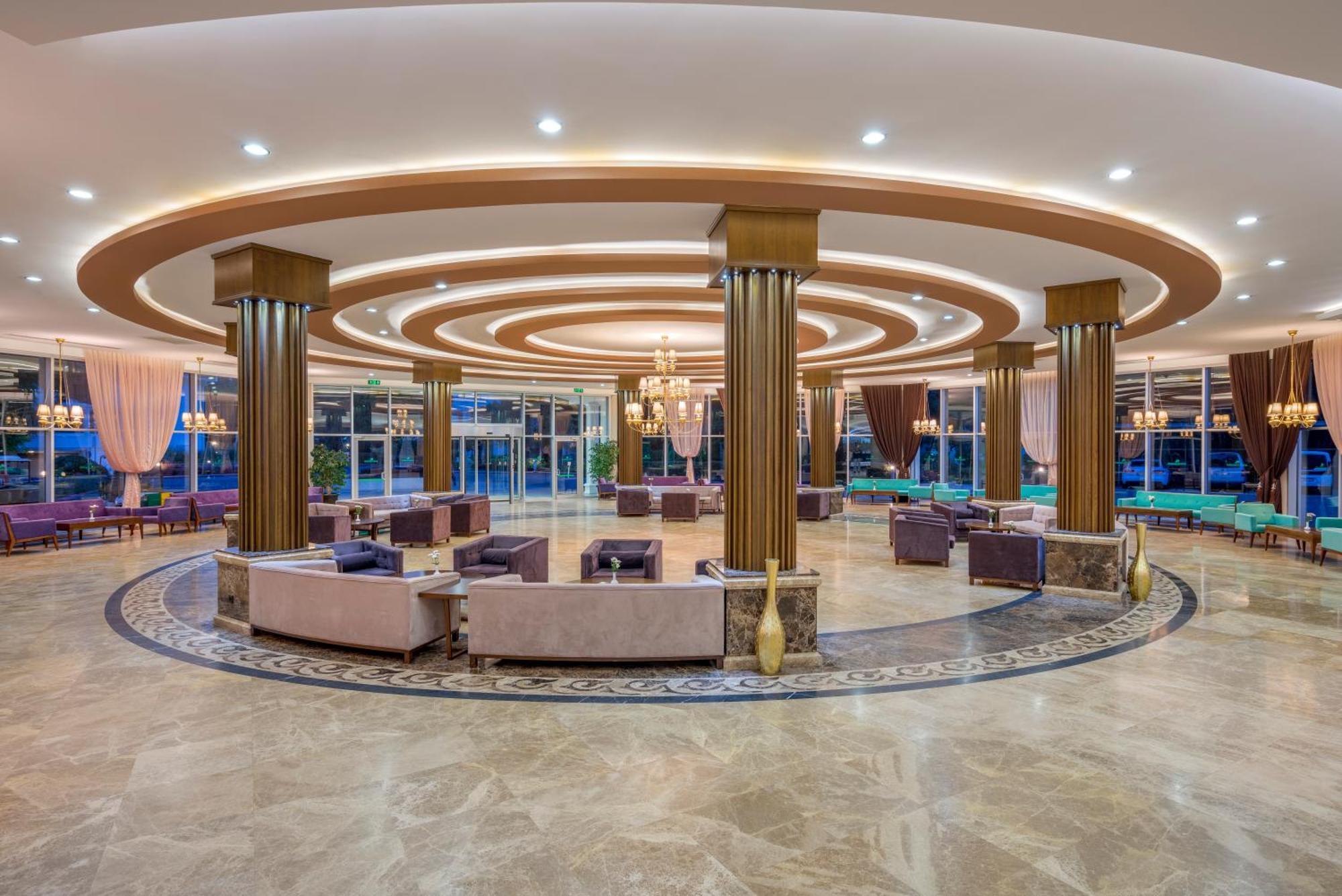 Max Otel