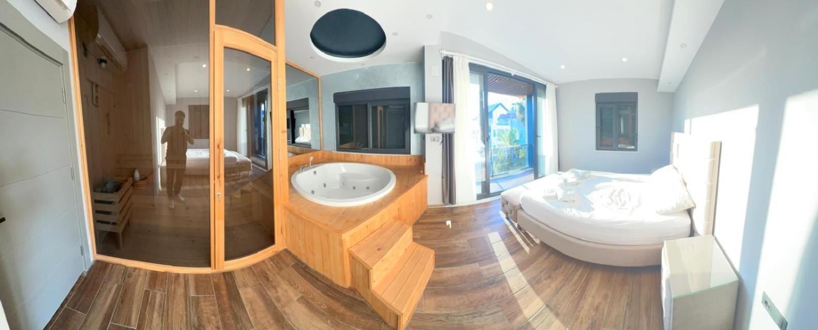 Peaceful Villas-luxury-jacuzzi-sauna Villa
