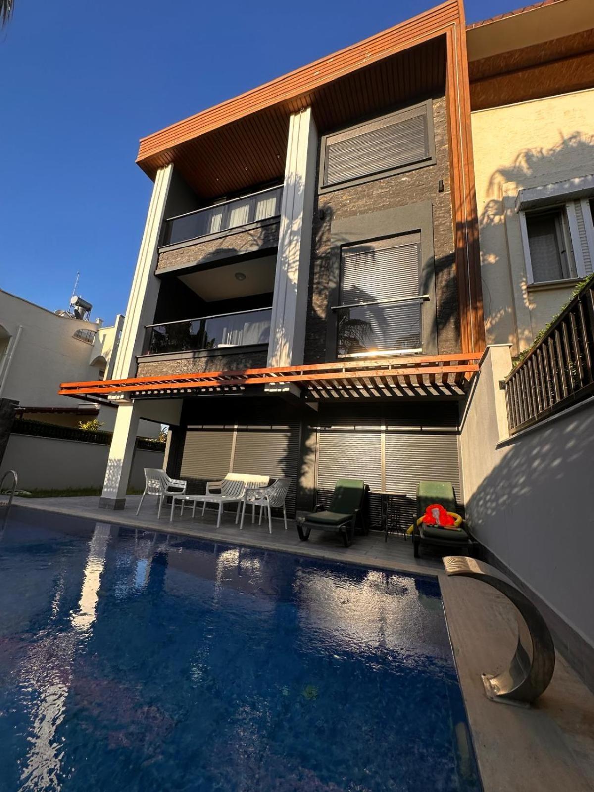 Villa Peaceful Villas-luxury-jacuzzi-sauna