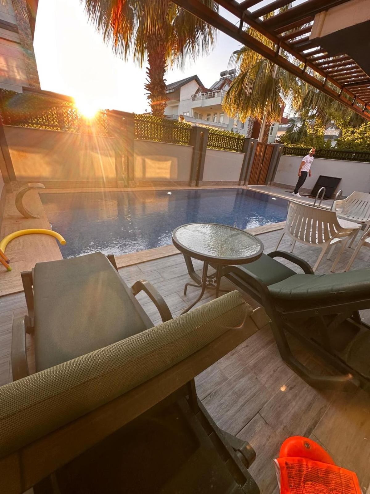 Peaceful Villas-luxury-jacuzzi-sauna *