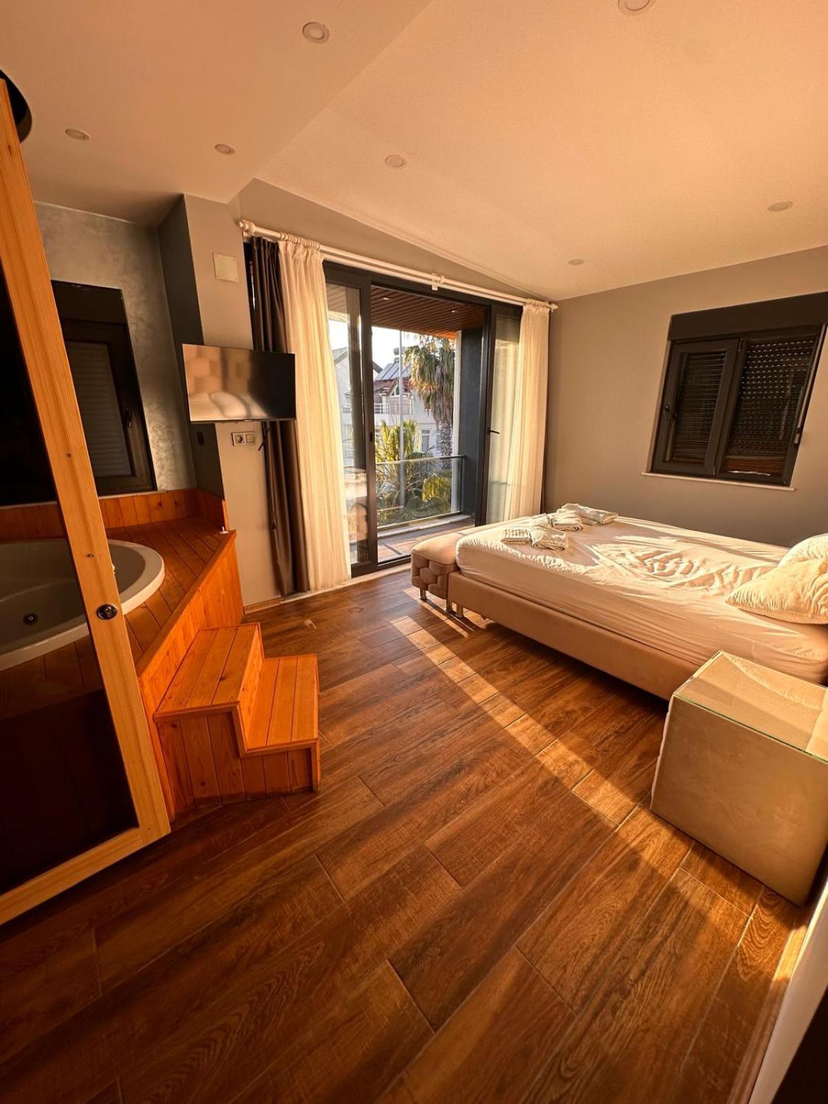 Villa Peaceful Villas-luxury-jacuzzi-sauna *