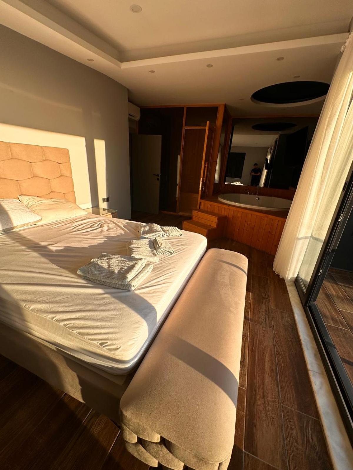 Peaceful Villas-luxury-jacuzzi-sauna Belek