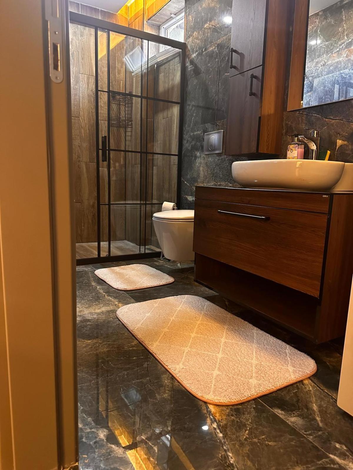 Peaceful Villas-luxury-jacuzzi-sauna Villa