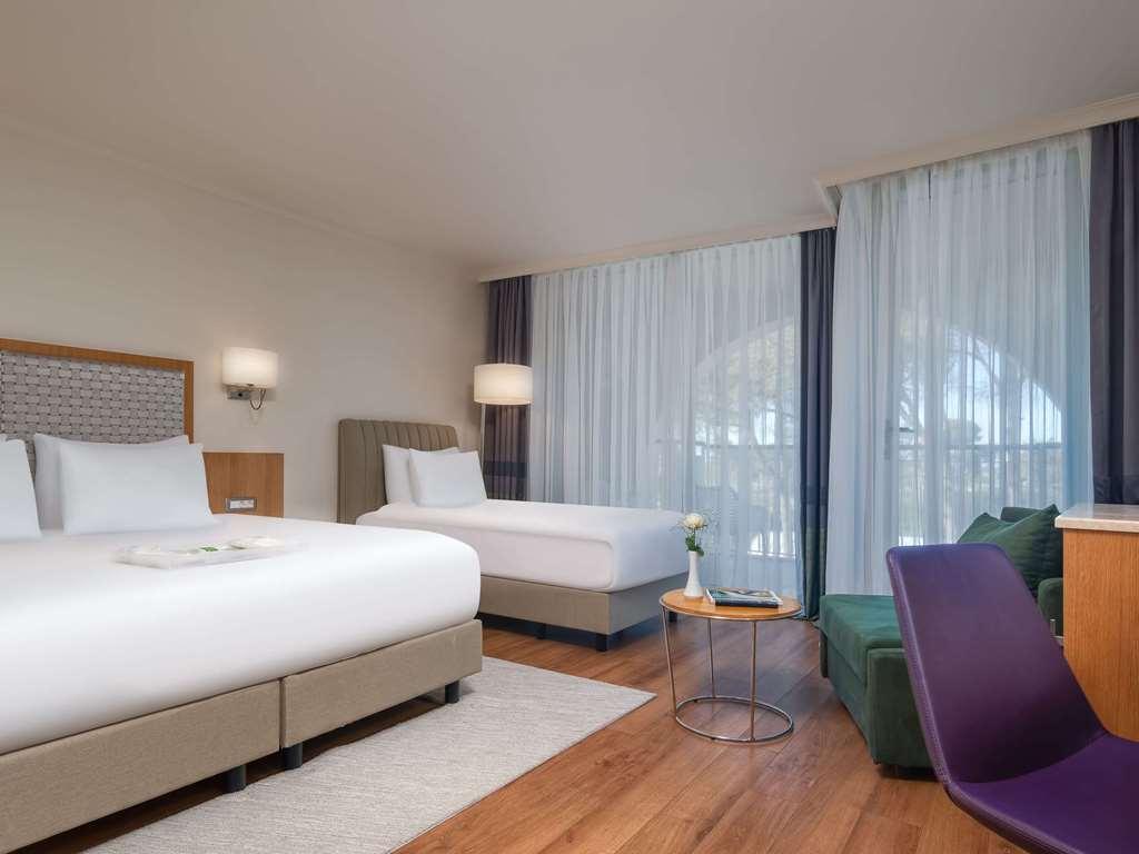 Hotel Rixos Park - The Land Of Legends Access