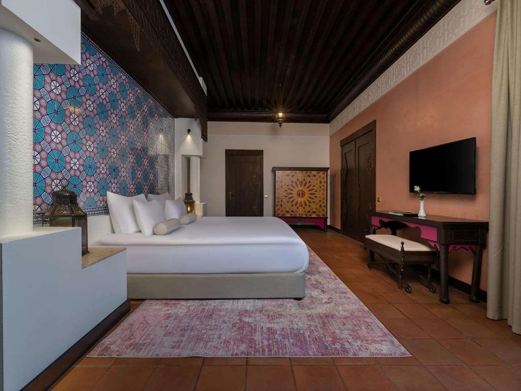 Hotel Rixos Park - The Land Of Legends Access