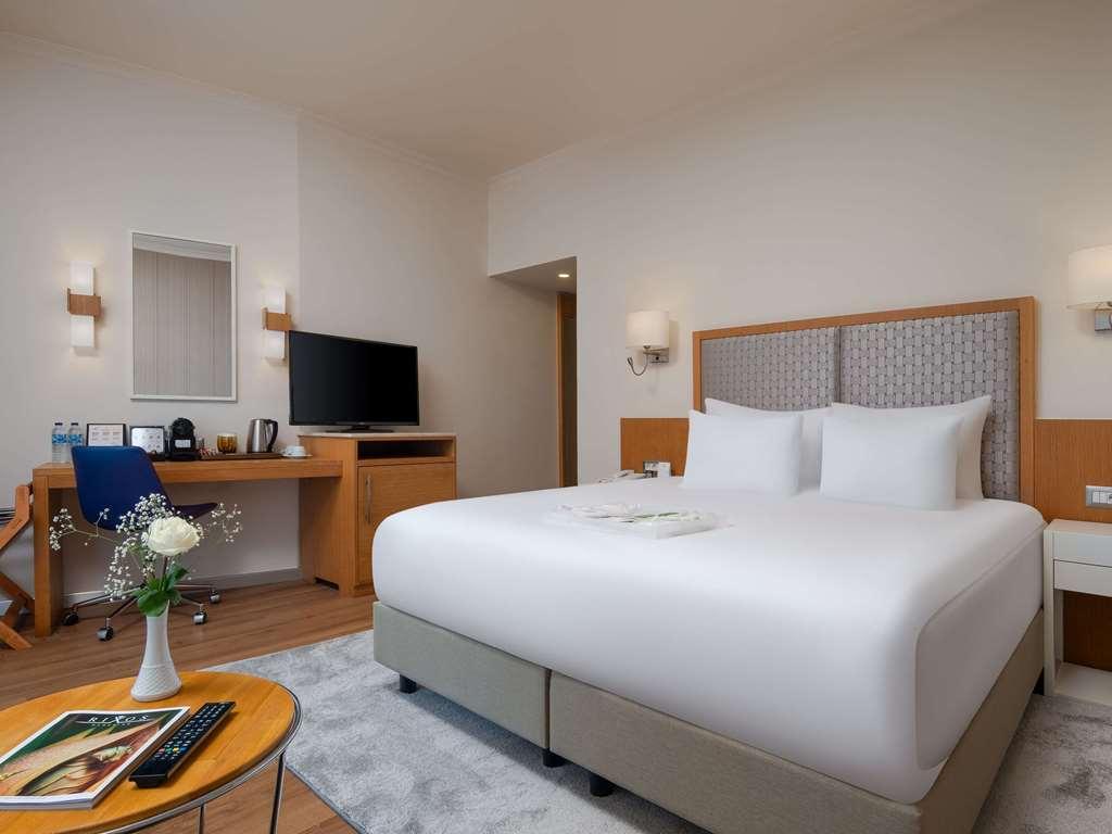 Hotel Rixos Park - The Land Of Legends Access