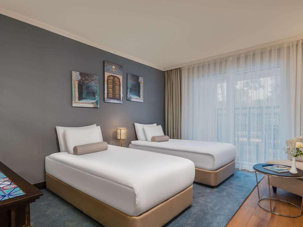 Hotel Rixos Park - The Land Of Legends Access