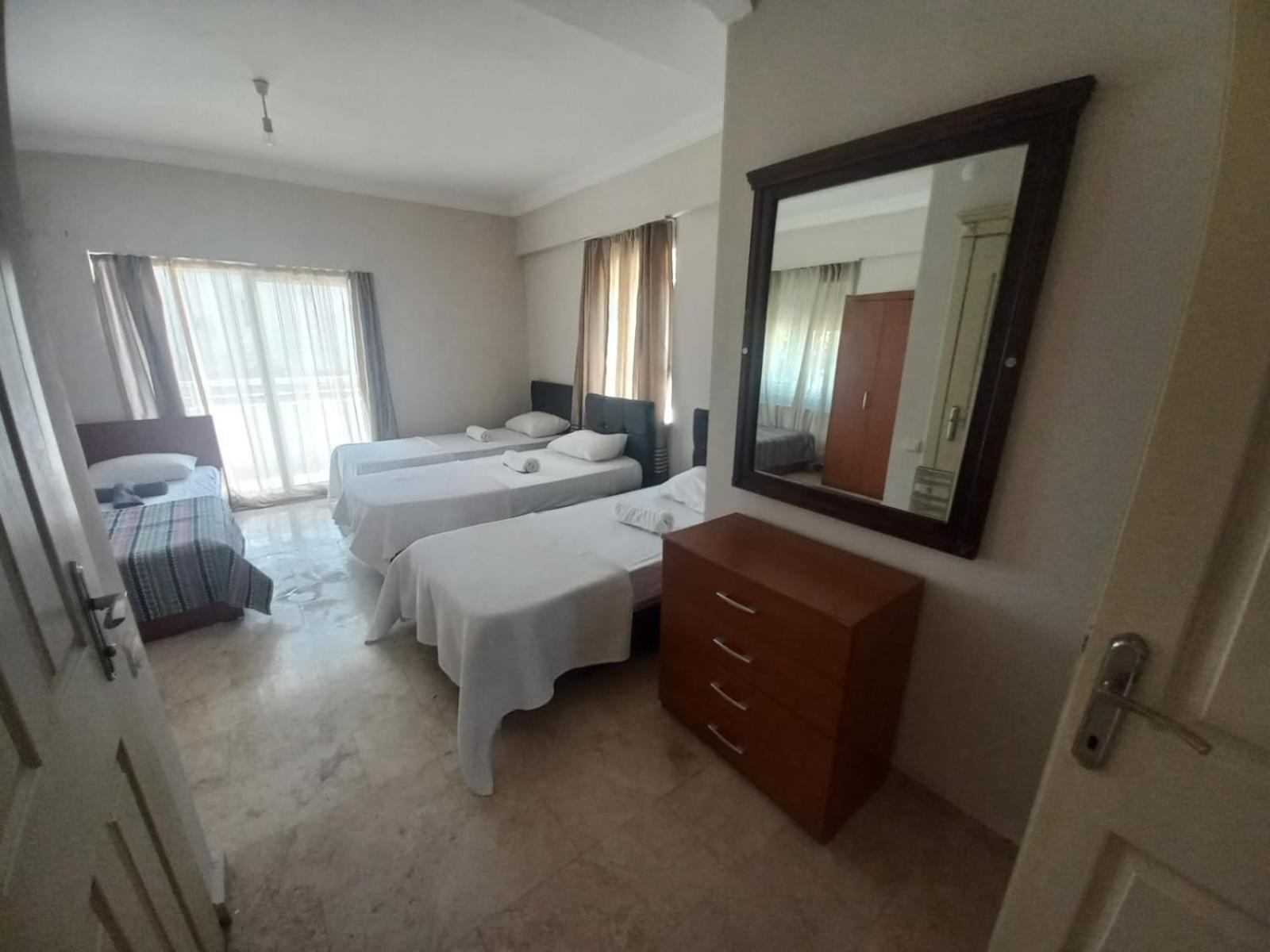 Luxurious Spacious Vacation *