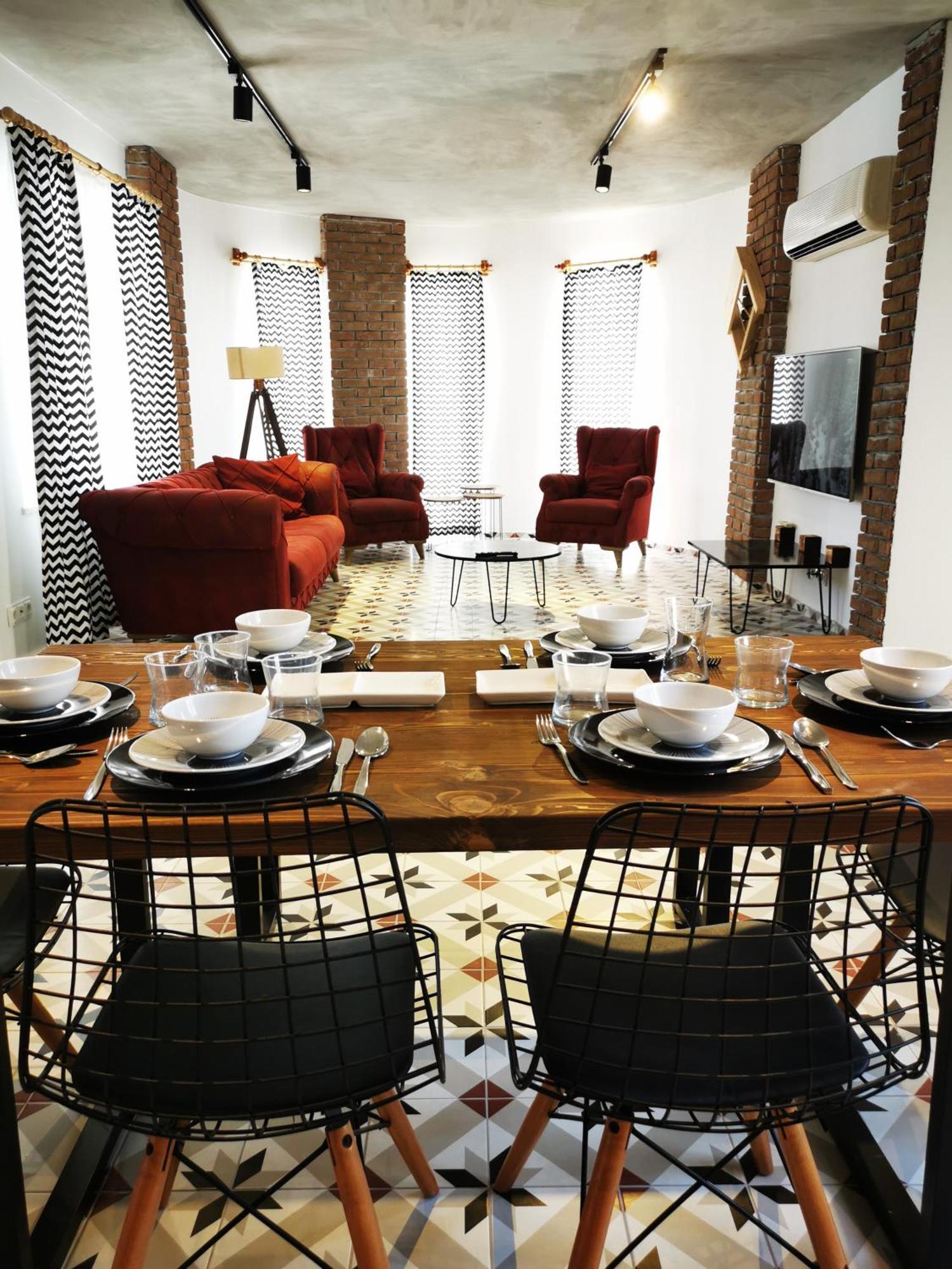 Villa Red F30 Kirmizi,modern Tasarimli *