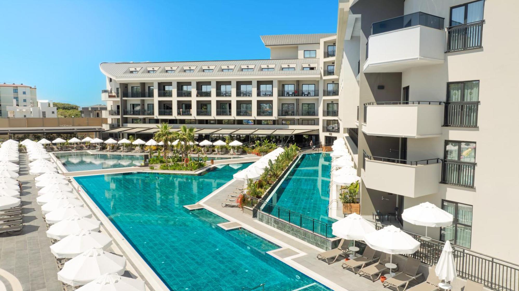 The X Hotel