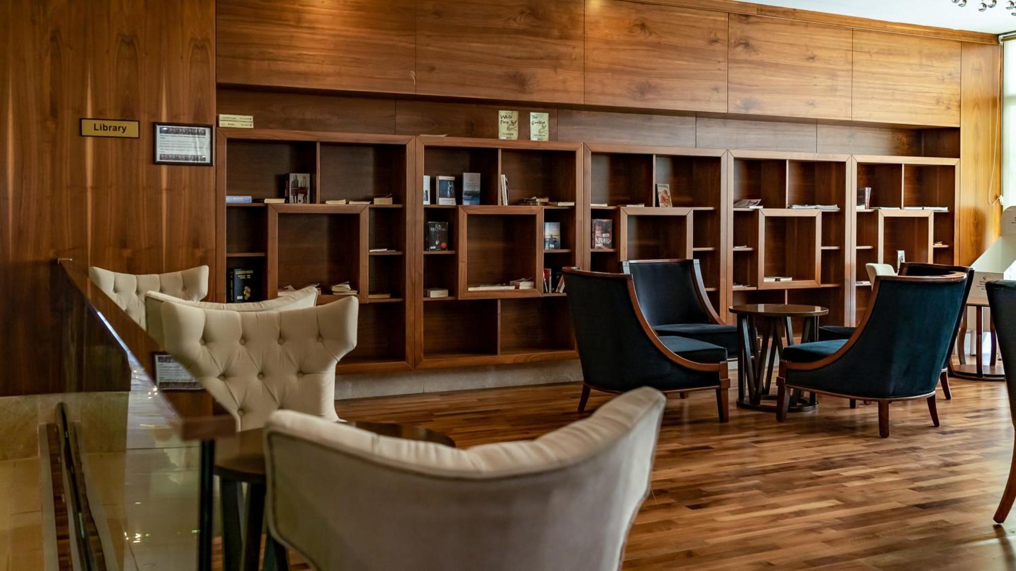 Hotel Armas Life 5*