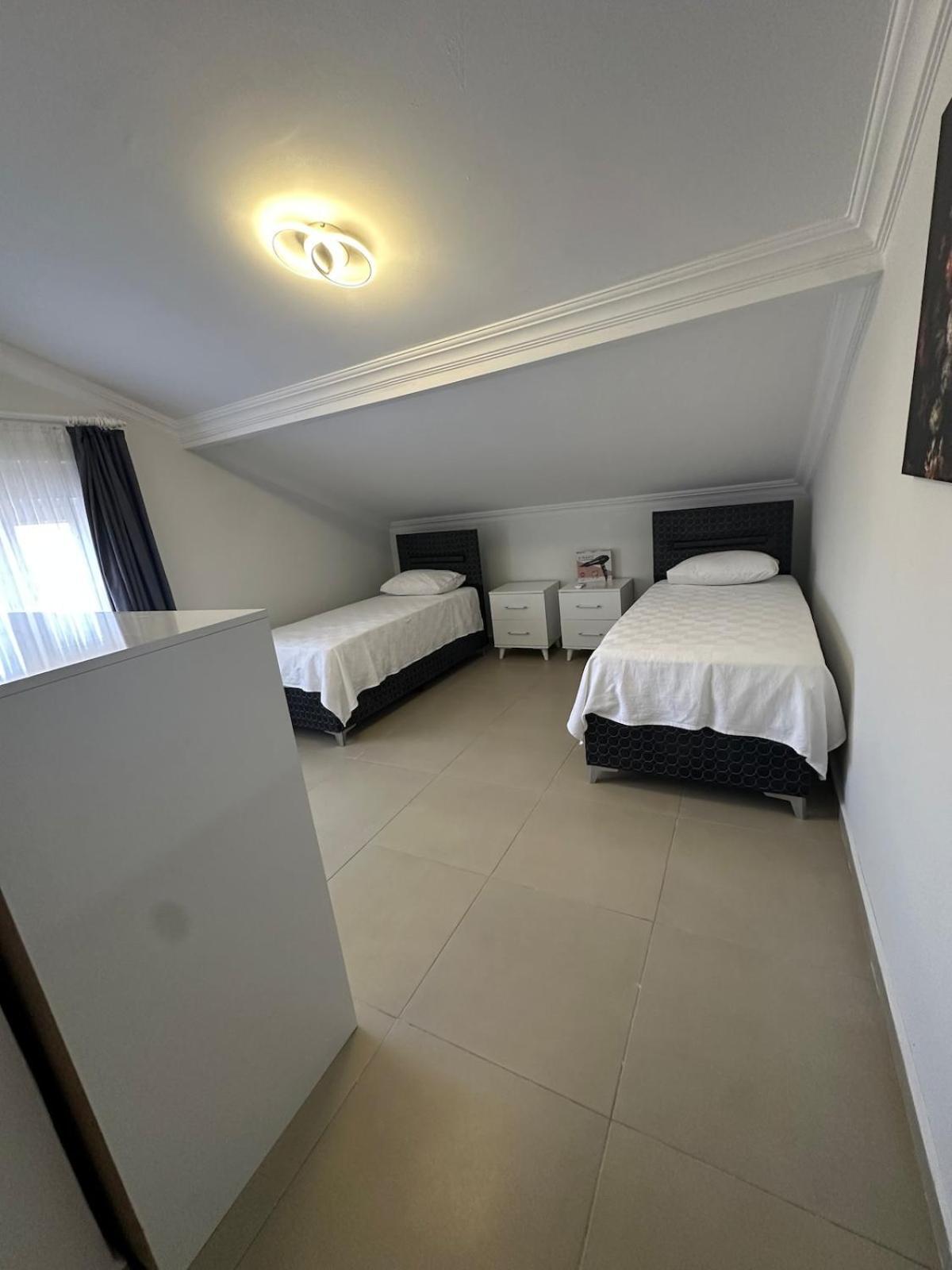 Assos Suits 2 Villa *