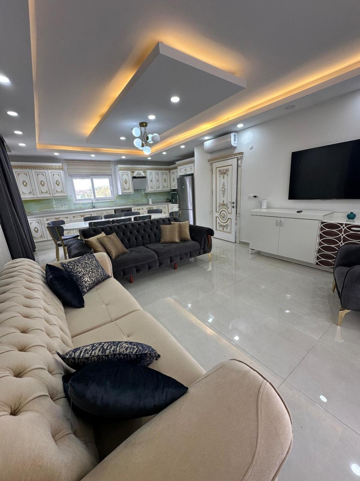Villa Assos Suits 2 *