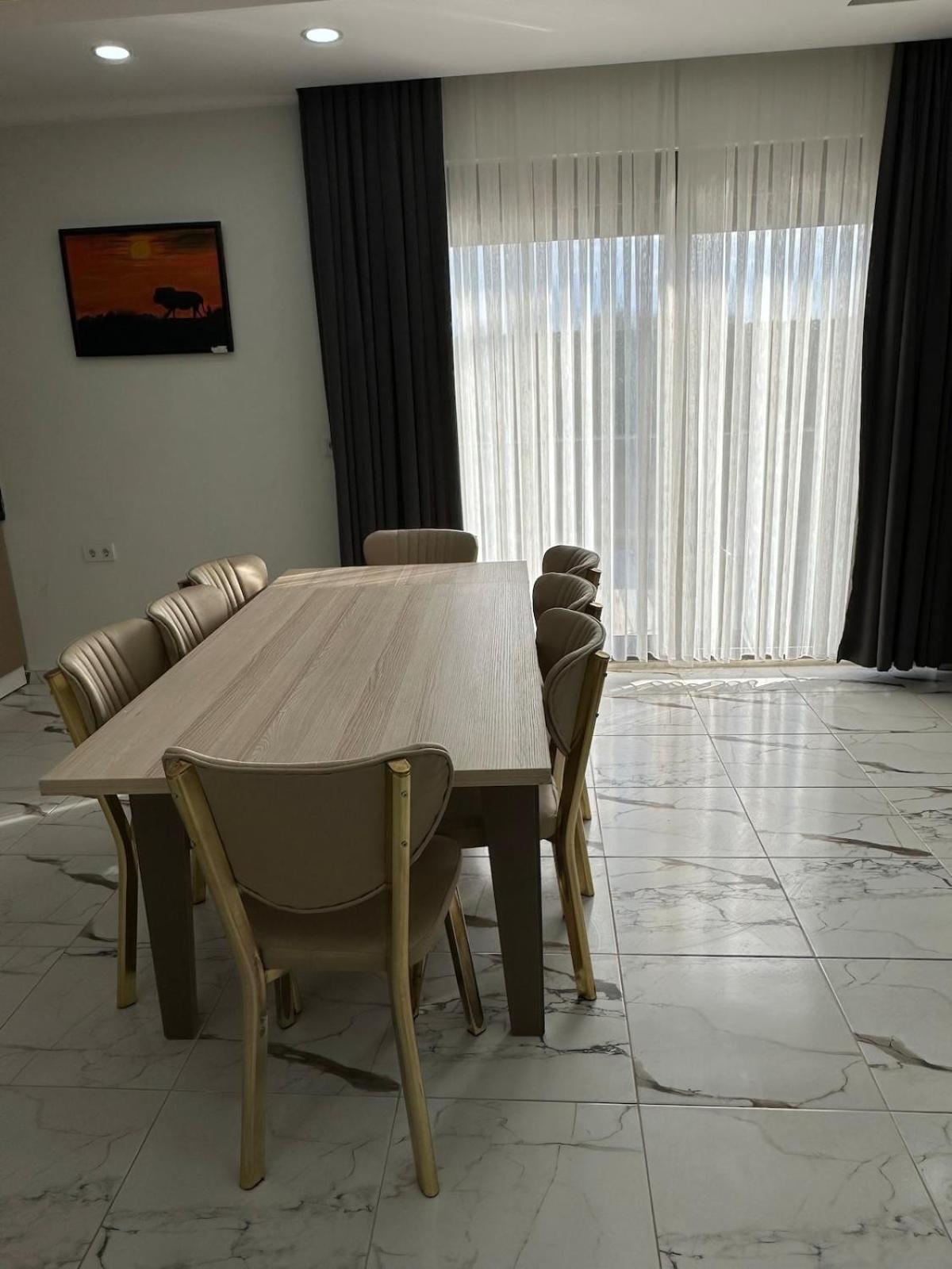 Vilă Assos Suits 1