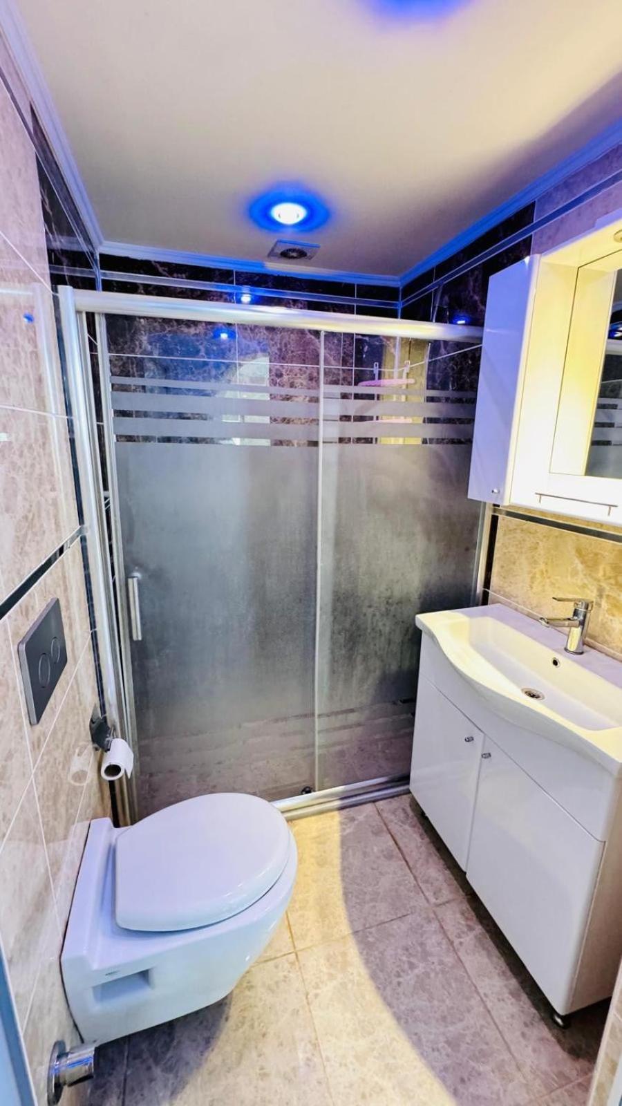 Villa Super 4 Bedroom With Pool *