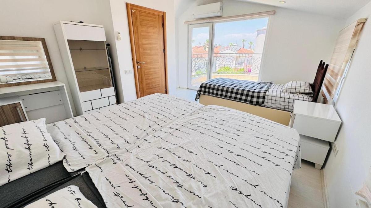 Villa Super 4 Bedroom With Pool *