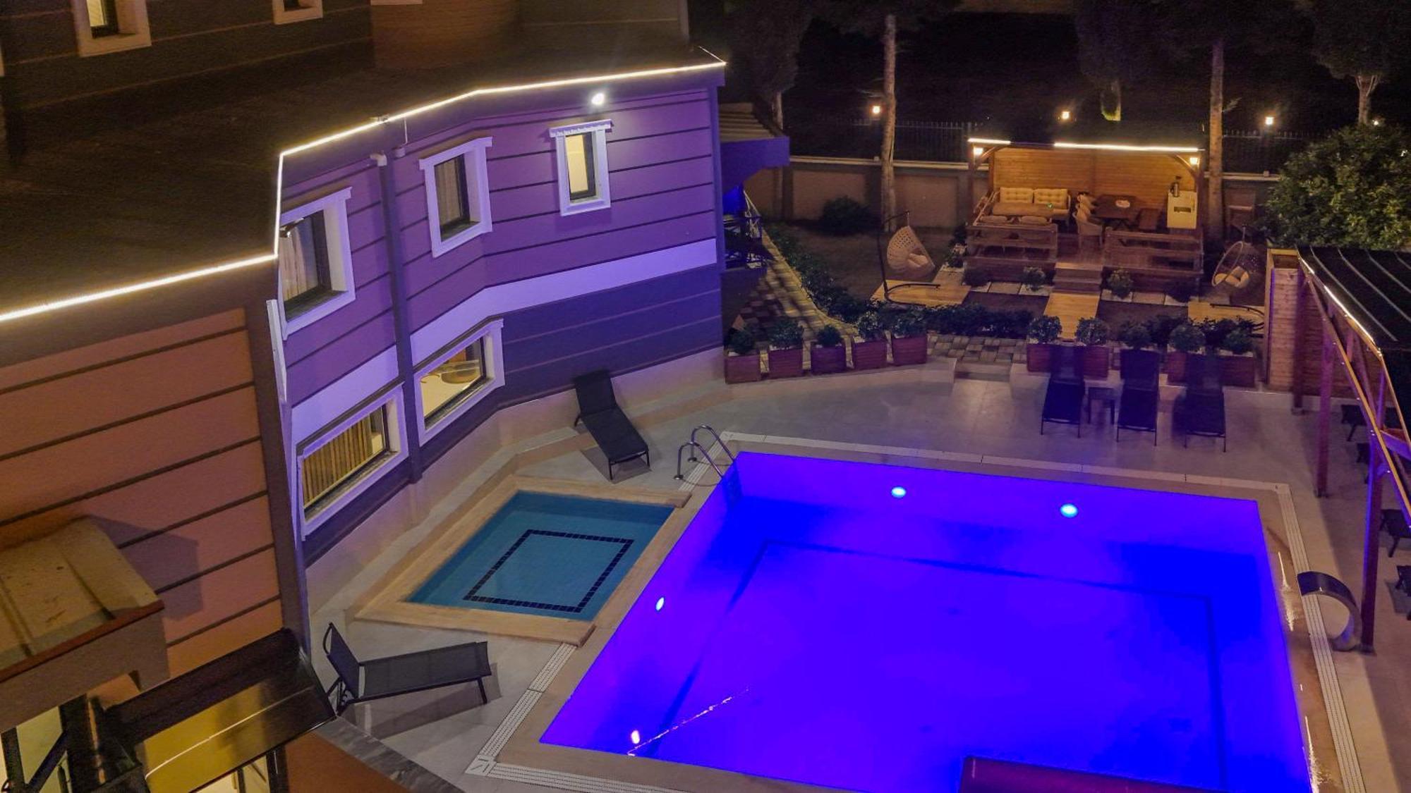 07 Luxury Only For Family Villa