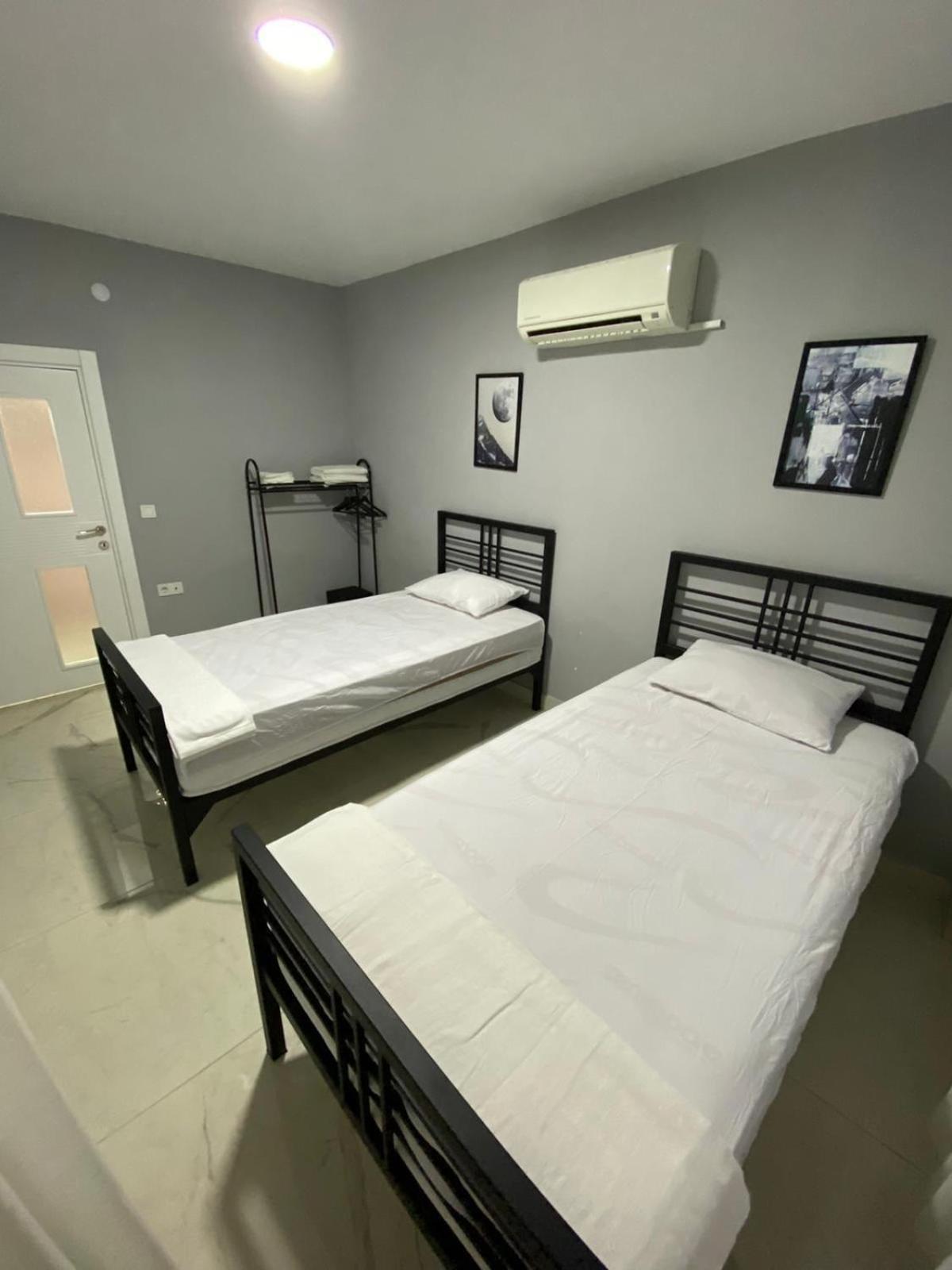 Pars Antalya Three Story Villa, Private Pool And Roof Terrace Three Bedroom For Six Guests Belek