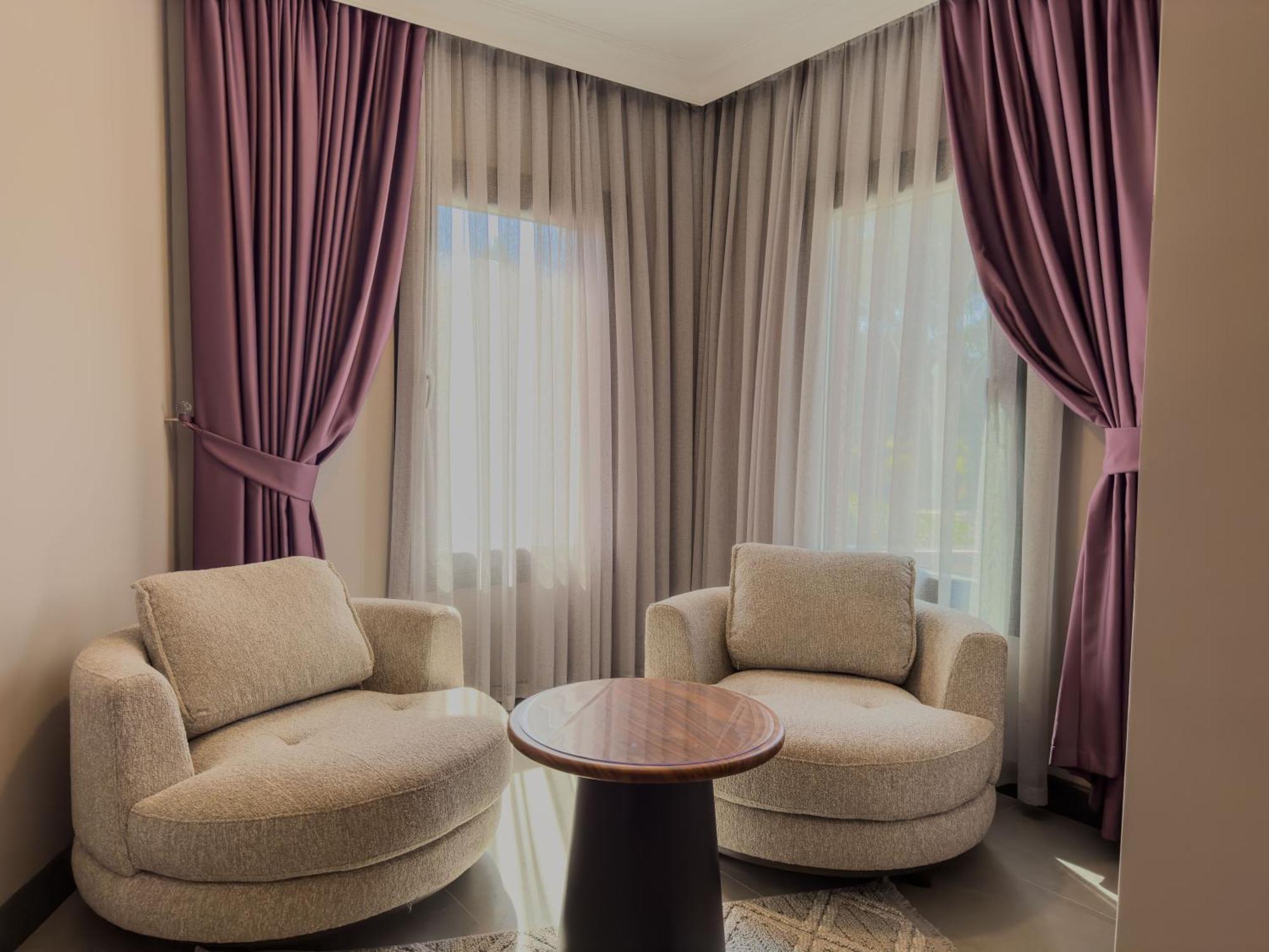 07 Luxury Only For Family Villa *