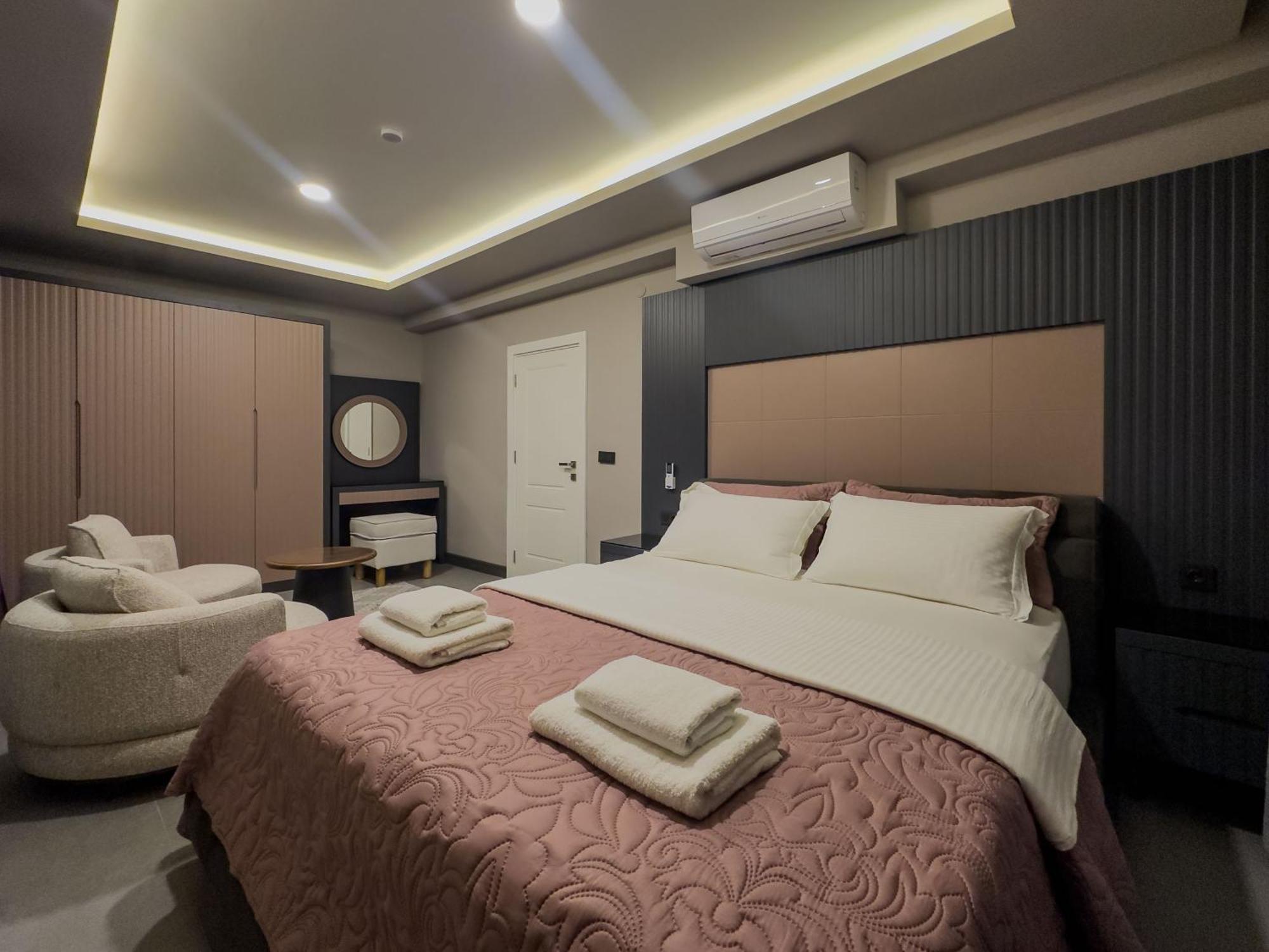 07 Luxury Only For Family Villa