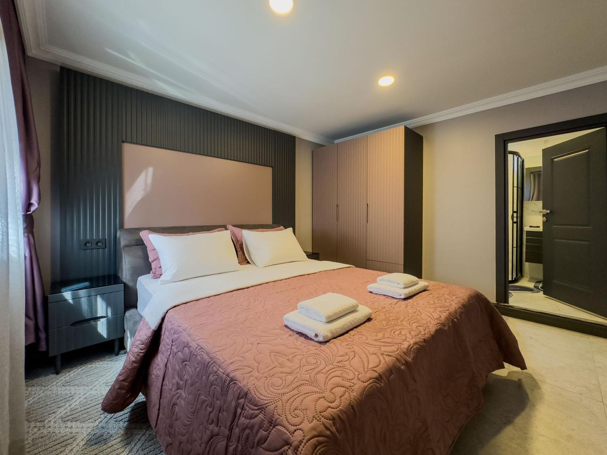 07 Luxury Only For Family Villa *