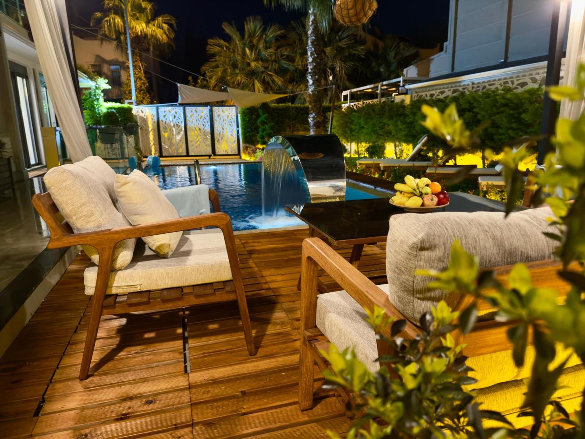 Vilă Annabell1 With Swimming Pool And Jacuzzi, 3 Floors Belek
