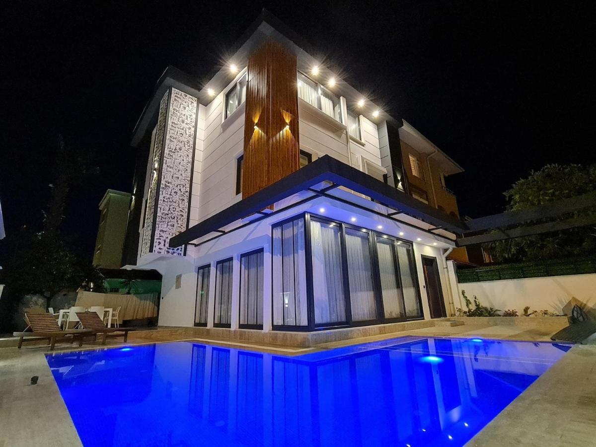 Casa Rosa Luxury W Heated Pool Villa Belek