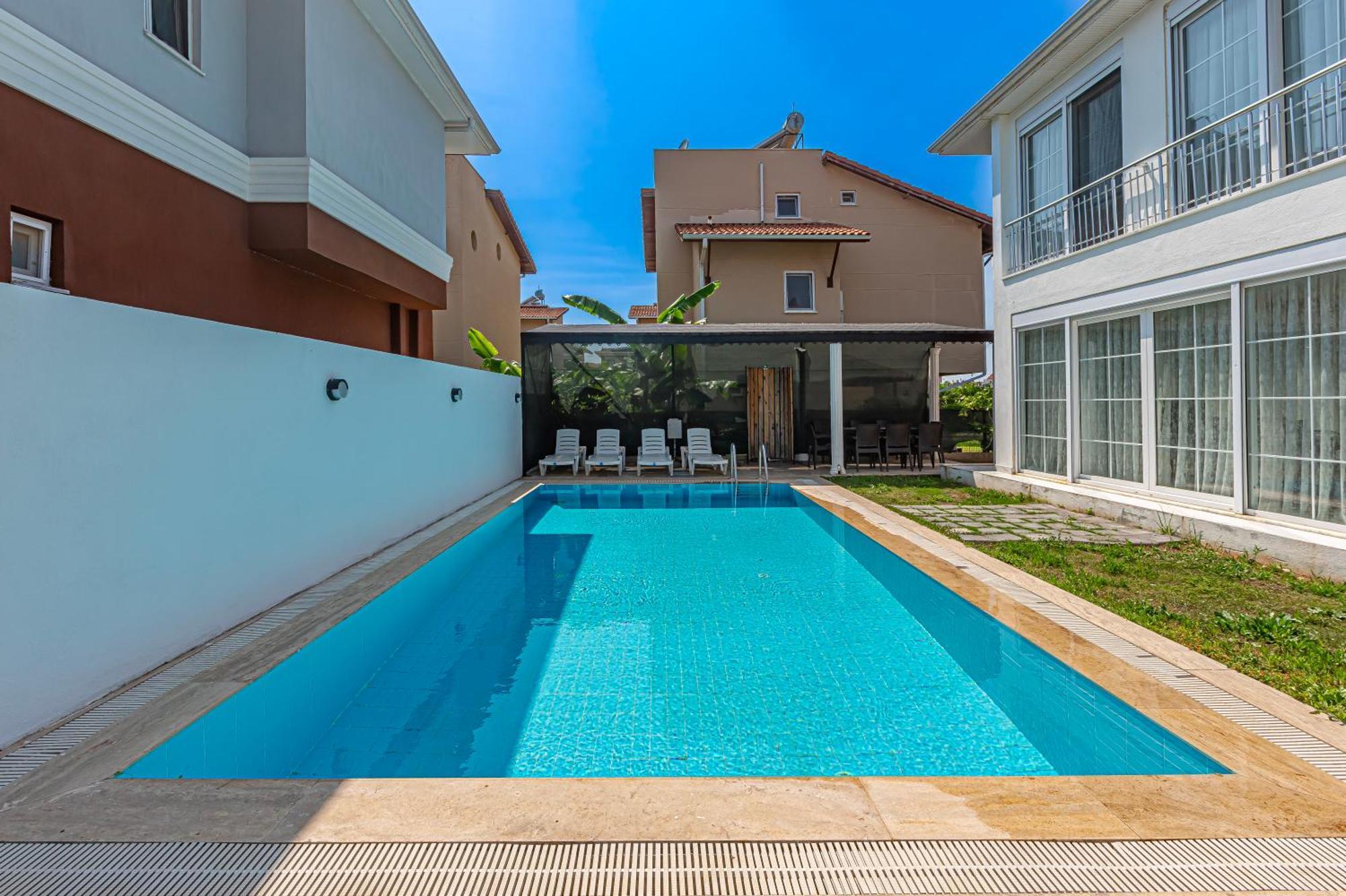 Pousada Near By The Land Of Legends , Private Pool , Aurora *
