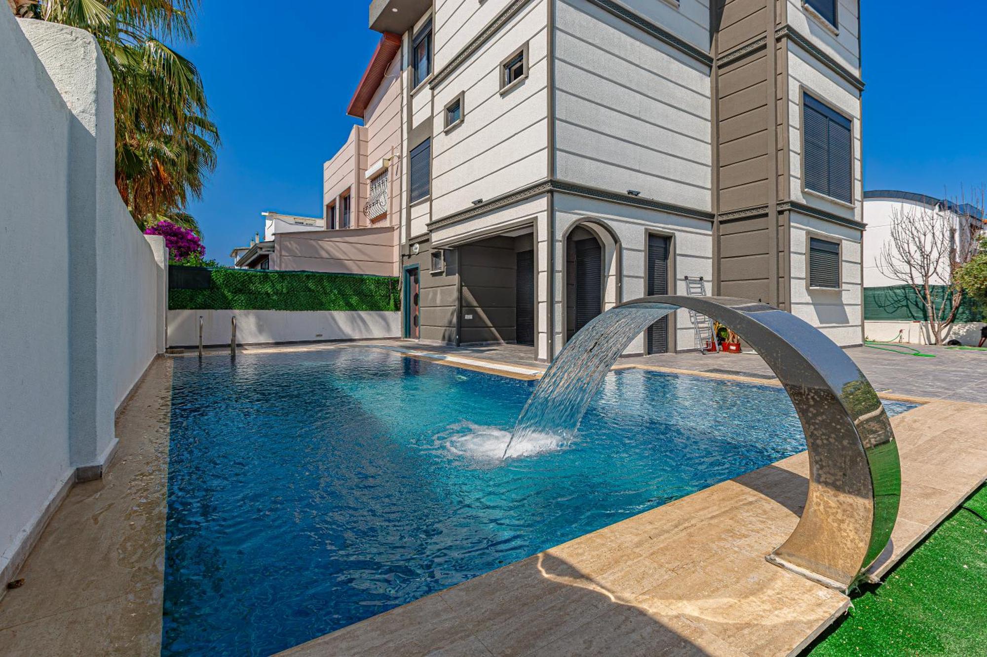 Villa Near By The Land Of Legends , Prıvate Pool , Moon *