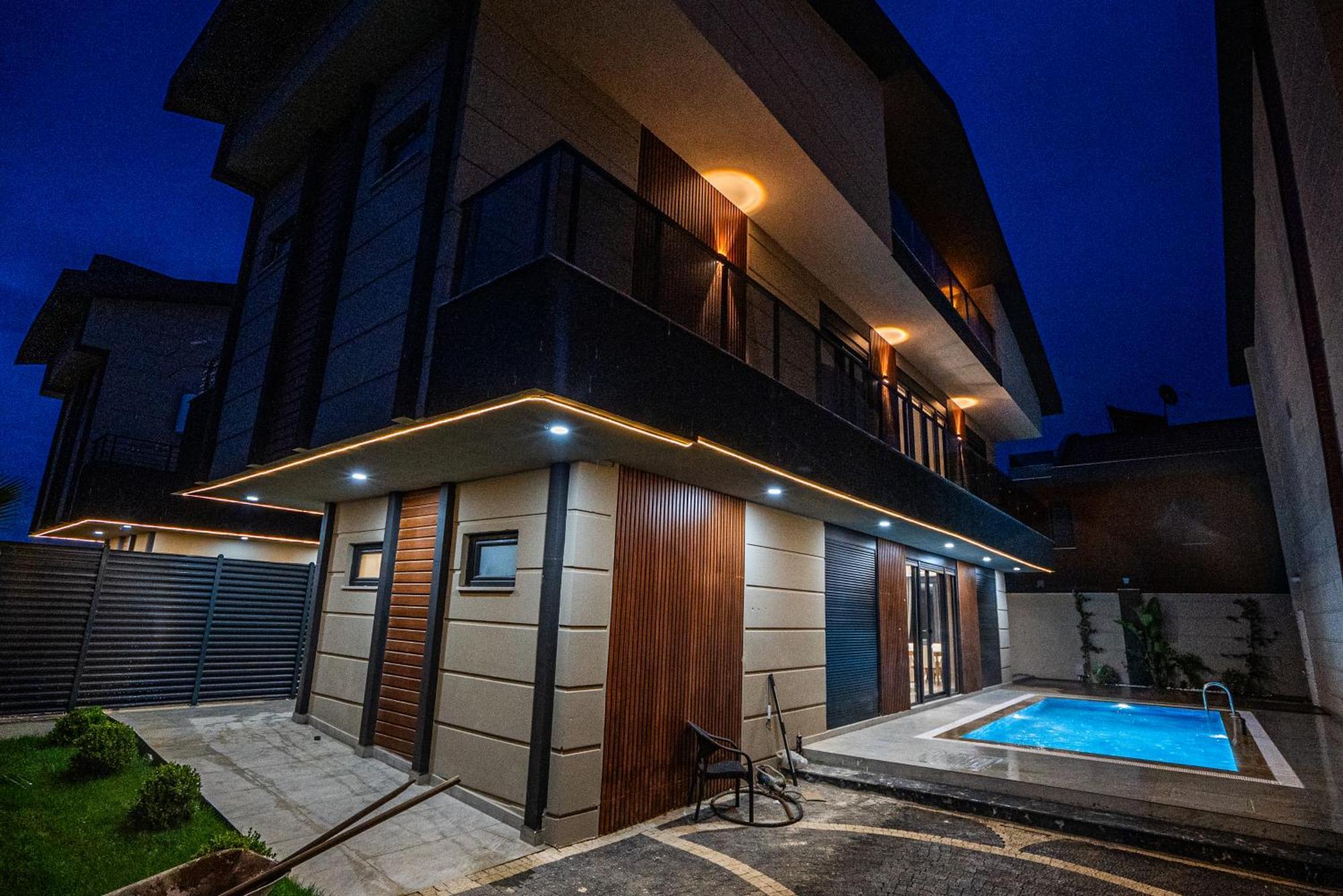 Hotel Seven Luxury