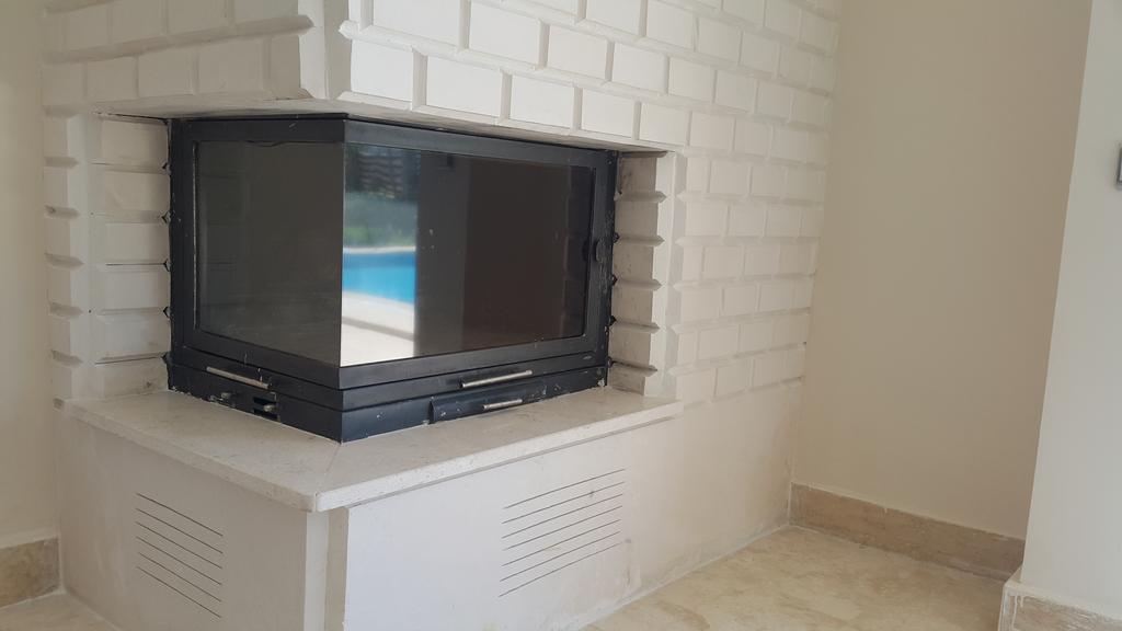Larissa Villalari Villa Belek