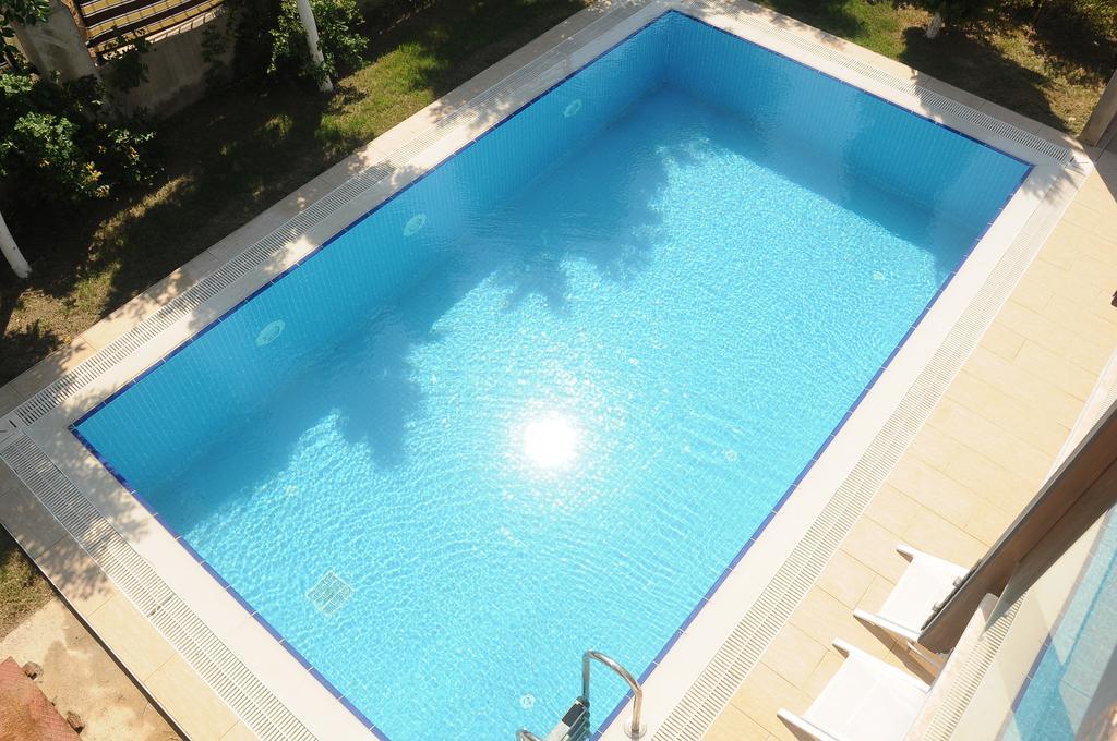 Villa Larissa Villalari