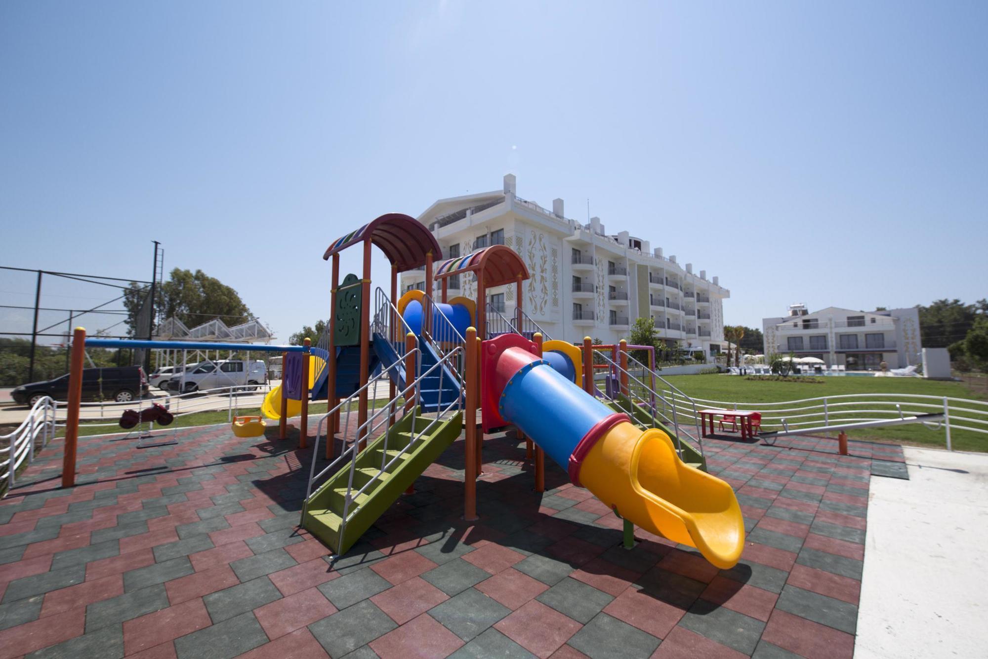 Sarp (adults Only) 4*